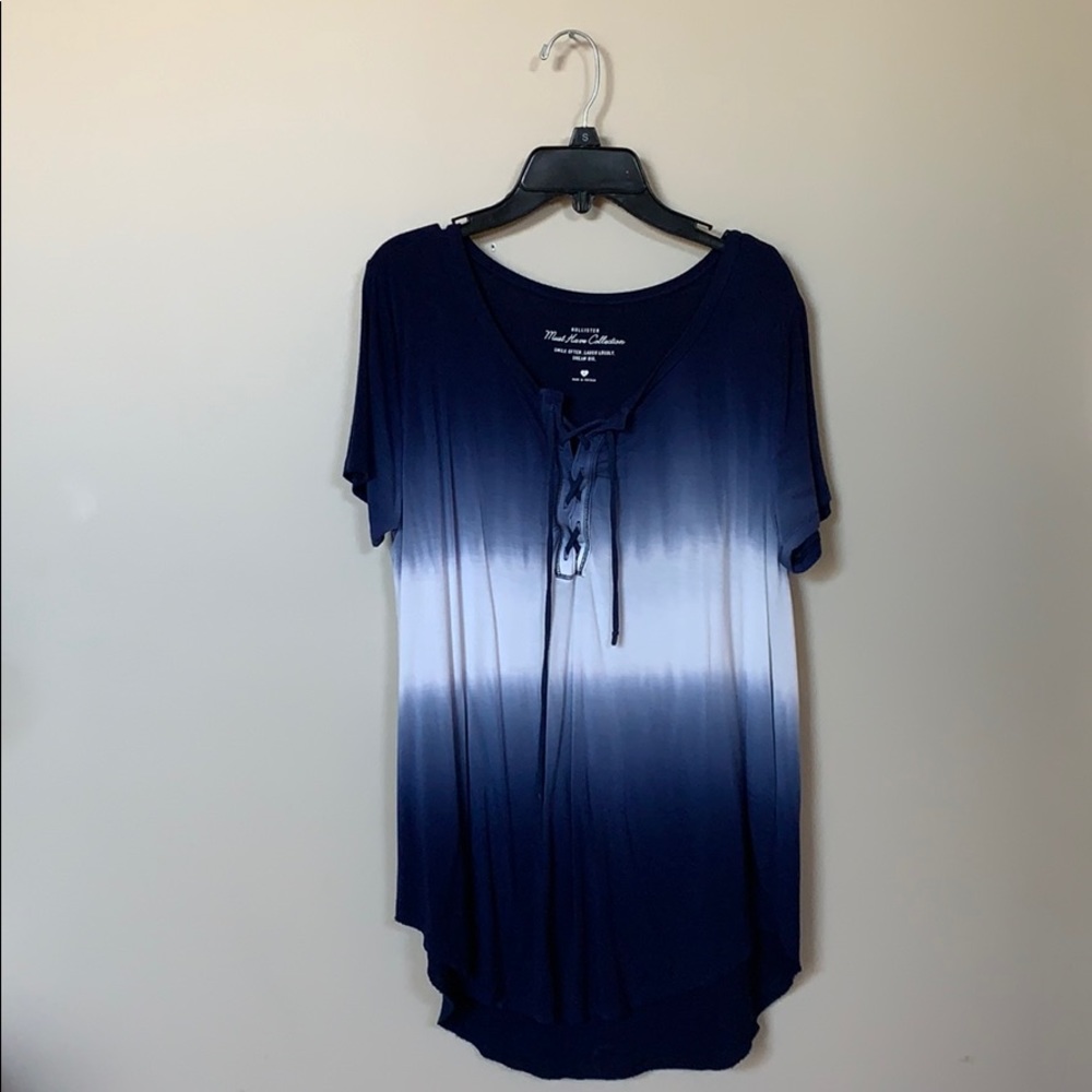 Hollister Must Have Collection Tee